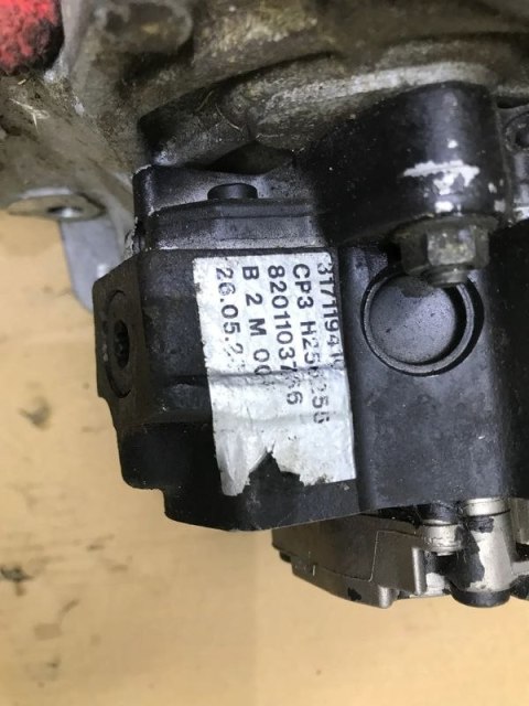 Pompa wtryskowa Renault Laguna Espace Megane Scenic 1,9 dci wysokociśnieniowa 8201103766