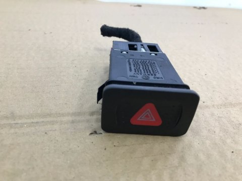 Włącznik świateł awaryjnych VW Golf IV 4 Bora 97-06r. przycisk 1j0953235