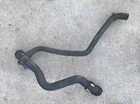 Rura Vw PASSAT B5 AUDI przewód wody magistrala wąż nagrzewnicy