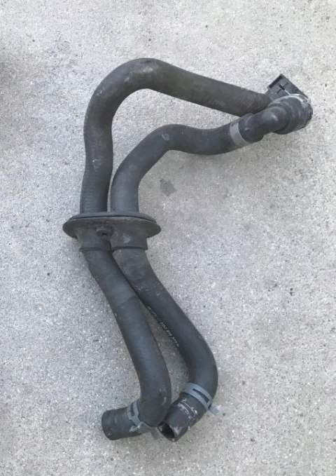 Rura Vw PASSAT B5 AUDI przewód wody magistrala wąż nagrzewnicy