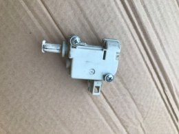 Siłownik klapki paliwa AUDI A3 8P silniczek wlewu 8P0862153A