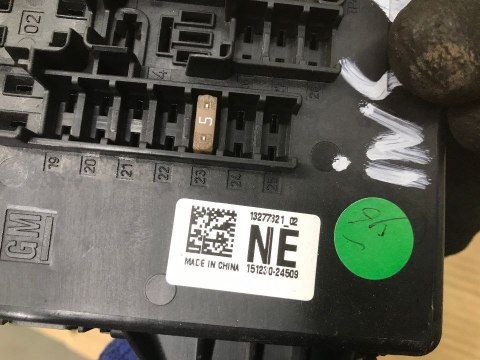 Skrzynka bezpieczników Opel Insignia 1 A 08-17r. moduł sterownik BSI 13277321