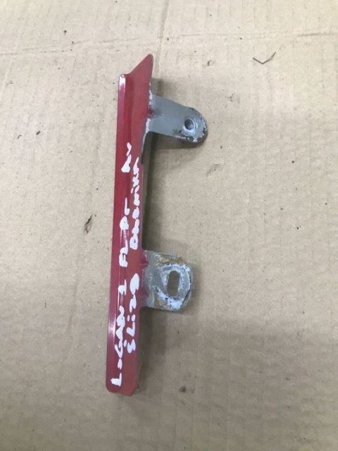 Ślizg DACIA LOGAN 1 I MCV 05-14r. mocowanie wspornik uchwyt błotnika lewe prawe przednie