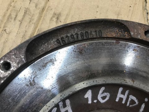 Sprzęgło Citroen C4 Berlingo 1 C2 C3 Jumpy Xsara Picasso Peugeot Expert 207 307 308 1.6 hdi koło zamachowe 9639780410