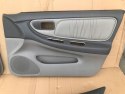 Tapicerka Nissan Altima L30 98-01r boczki drzwi komplet