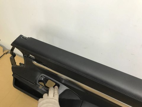 Tapicerka Porsche 911 model 991 prawa prawy boczek drzwi 991555204