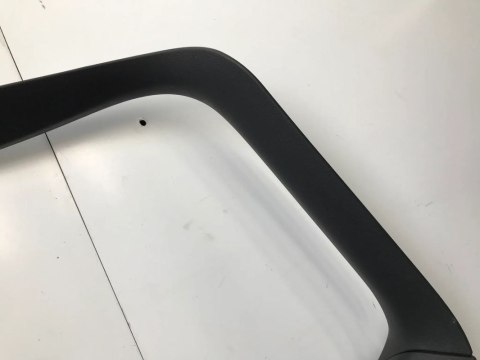 Tapicerka audi a4 b7 kombi osłona tylnej klapy bagażnika 8e9867979b