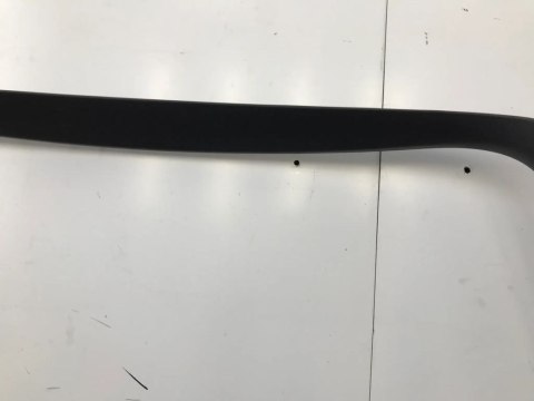 Tapicerka audi a4 b7 kombi osłona tylnej klapy bagażnika 8e9867979b