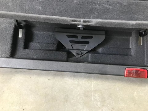 Tapicerka audi a4 b7 kombi osłona tylnej klapy bagażnika 8e9867979b