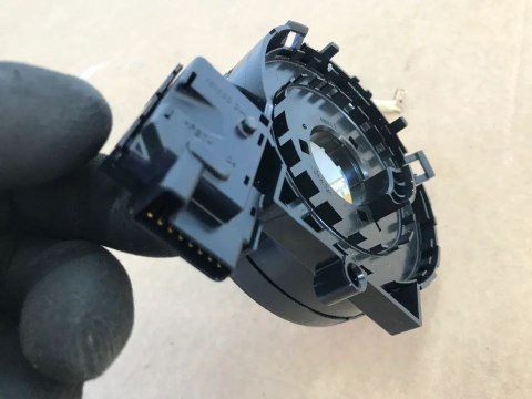 Taśma poduszki Vw Touran Golf Caddy Passat Octavia Audi a3 8p Leon 04- poduszki powietrza airbag zwijak 1K0959653C 1K0959653
