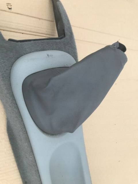 Tunel środkowy RENAULT SCENIC I 1 mieszek 8200037829