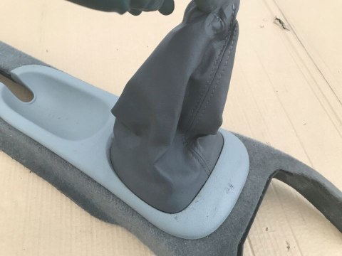 Tunel środkowy RENAULT SCENIC I 1 mieszek 8200037829