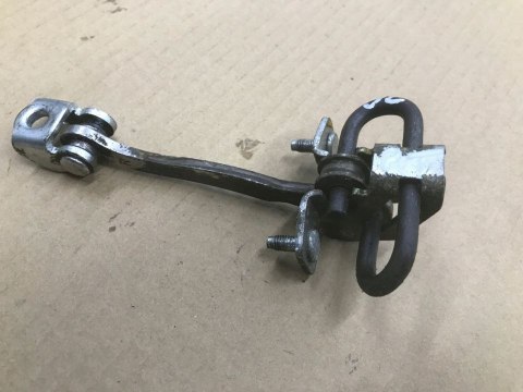 Zawias drzwi Opel Vectra C Signum ogranicznik prawy tył przód 09229751 09229749