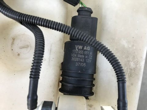 Zbiorniczek Volkswagen Vw Audi Seat Skoda płynu spryskiwaczy 1K0955453