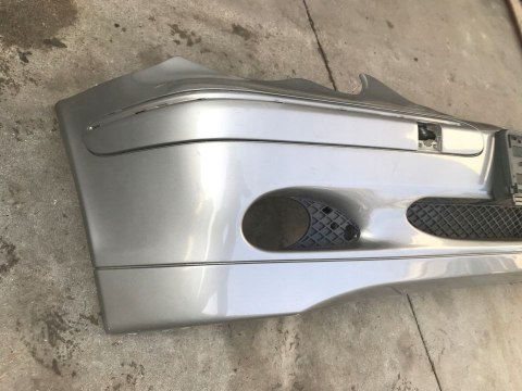 Zderzak przedni Mercedes C-Klasa W203 00-07r