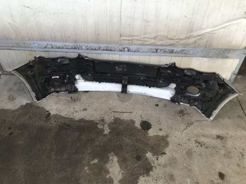 Zderzak przedni Mercedes C-Klasa W203 00-07r