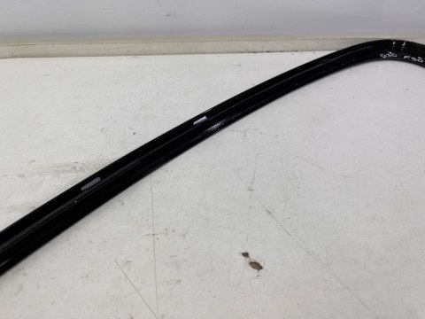 Listwa BMW G30 F90 nakładka drzwi prawych tylnych prawy tył 16444510