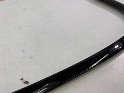 Listwa BMW G30 F90 nakładka drzwi prawych tylnych prawy tył 16444510