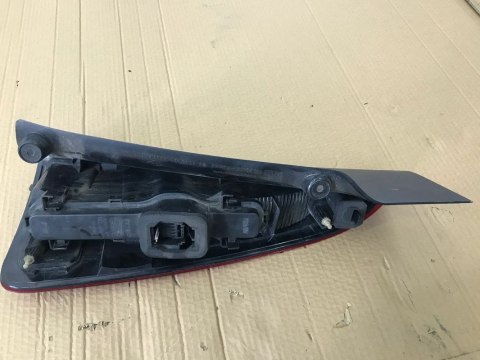 Lampa Renault Espace IV 4 02-06r. tylna lewa przedlift 8200027153 8200027152