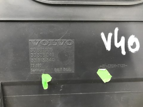 Schowek Volvo V40 schowek pasażera deski 30801106 30808049 30813340