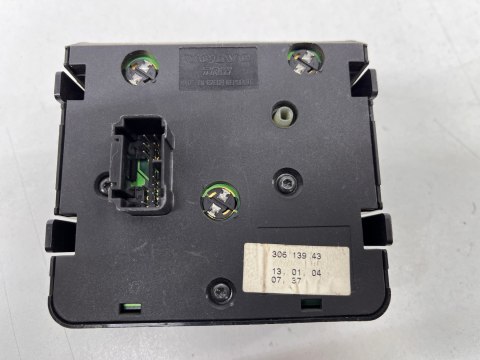 Przełącznik Volvo v40 przycisk włącznik świateł przeciwmgielnych pokrętło regulacji 30613945