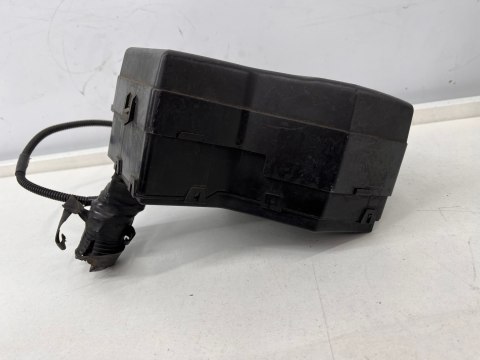 Skrzynka bezpieczników Volvo v40 1.8 moduł 30859714