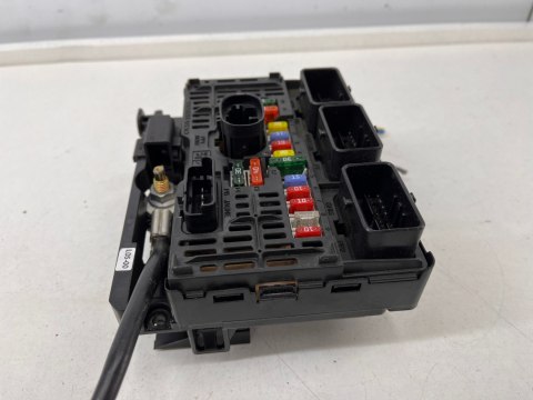 Skrzynka bezpieczników Peugeot expert Fiat scudo Citroen moduł sterownik BSI 9661682880