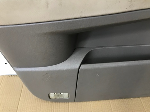 Tapicerka Nissan murano z50 03-08 boczki drzwi KOMPLET