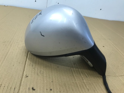 Lusterko Citroen c4 I 04-10r. zewnętrzne prawe 8 pin 96548383 kolor EZR