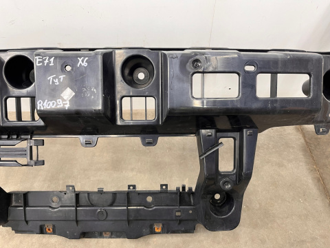 Ślizg BMW X6 E71 absorber mocowanie wspornik tylnego zderzaka środkowy 07-14r. 7176244