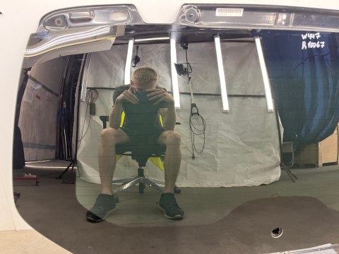 Szyba tylna Mercedes Vito W447 klapy bagażnika z ramą stelażem przyciemniona fabrycznie 2014r-