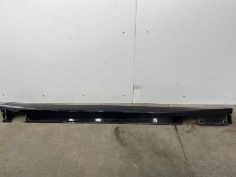 Nakładka progu BMW 5 E60 E61 prawa listwa próg zewnętrzny 7033760