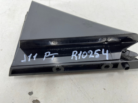 Plastik Nissan Qashqai II 2 J11 13-21r. prawa osłona zaślepka nakładka trójkąt drzwi tylnych prawych 822344ea0a