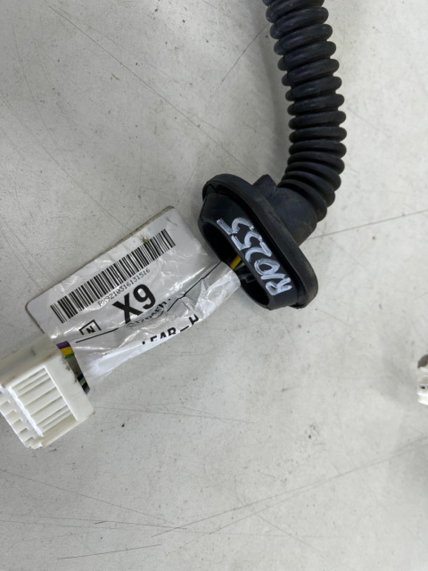 Wiązka Nissan Qashqai II 2 J11 13-21r. instalacja przewodów drzwi tylnych prawych 241264eh1a