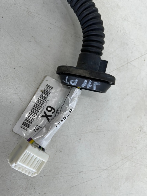 Wiązka Nissan Qashqai II 2 J11 13-21r. instalacja przewodów drzwi tylnych prawych 241264eh1a