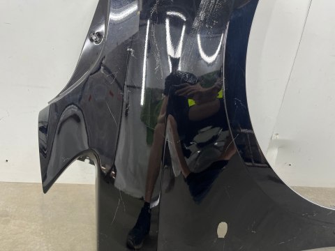 Błotnik Mercedes W447 Vito 3 III 14r.- prawy przód przedni 