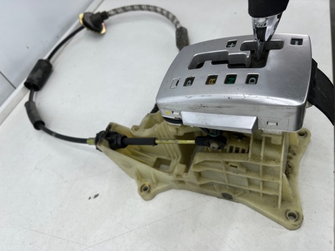 Lewarek zmiany biegów Hyundai Sonata V 5 NF 04-09r. 3.3 v6 automat wybierak dźwignia linka