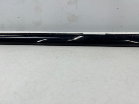 Listwa BMW X5 E53 zgarniająca nakładka prawa tylna drzwi dolna SHADOW LINE 99-06r.