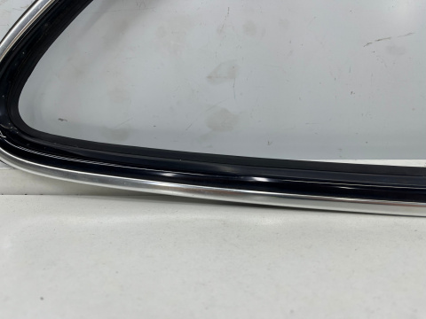 Listwa Mercedes CLK I 1 W208 C208 coupe 97-02r. prawa tylna nakładka zewnętrzna ozdobna szyby bocznej karoseryjnej chrom