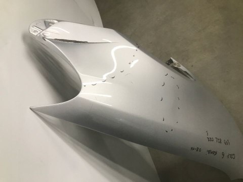 Błotnik VW GOLF 6 VI prawy przedni 2008-2016r. 1k9821022