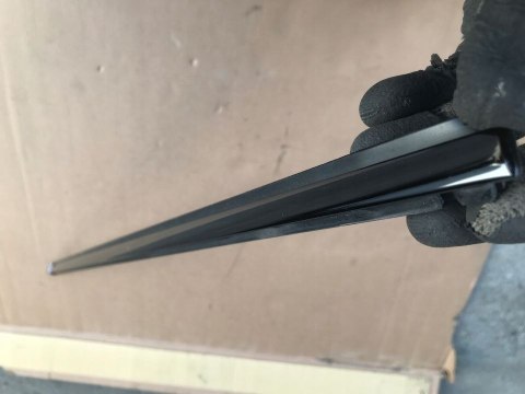 Listwa BMW E93 CABRIO COUPE nakładka zgarniająca szyby drzwi lewa przednia ozdobna czarna ShadowLine 7119080 7119079