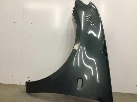 Błotnik Mitsubishi L200 lewy przedni 2006-2016r. 5220A817T