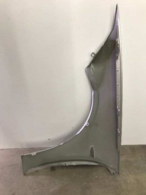 Błotnik Opel Insignia B prawy przedni 2017r.->