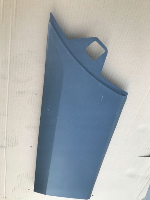 Listwa Ford Transit MK7 dolna boczna lewa tylna nakładka karoserii przed tylnym kołem 14-19r. bk31-v29397