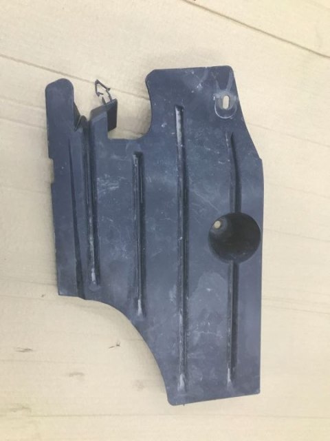 Osłona podwozia Ford Focus II MK2 C-max MK1 prawa tylna 03-11r. 3m5111778ae