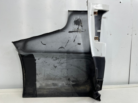 Zderzak tylny Trafic 3 III Opel Vivaro 2 II Primastar 2 II Talento Express 14r.->narożnik nakładka prawa zderzaka 850162827R