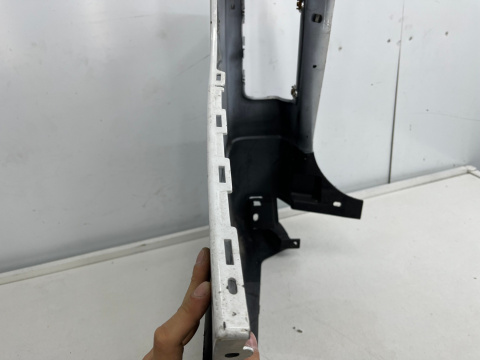 Zderzak tylny Trafic 3 III Opel Vivaro 2 II Primastar 2 II Talento Express 14r.->narożnik nakładka prawa zderzaka 850162827R