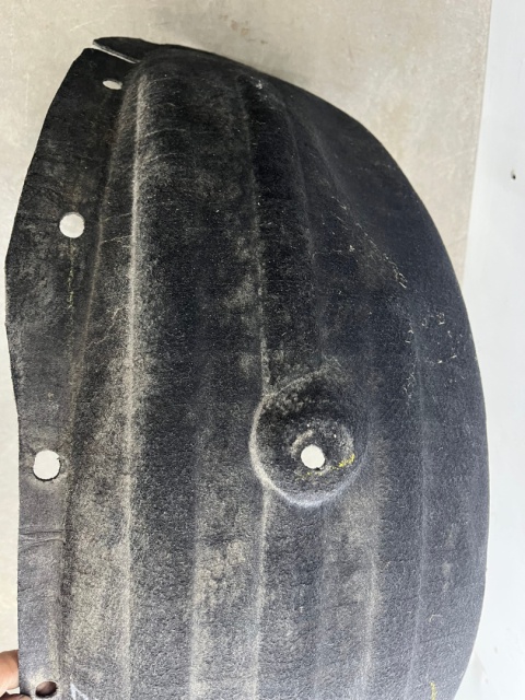 Nadkole BMW X3 F25 X4 F26 lewe tylne osłona 10-17r.