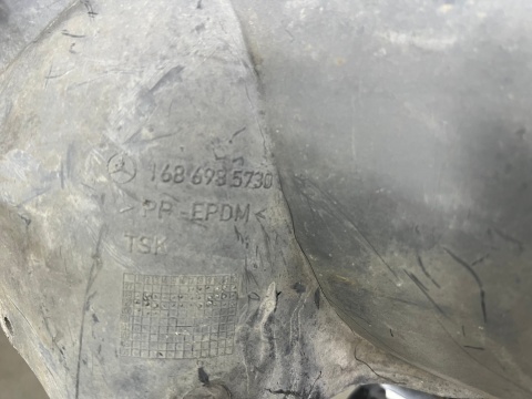 Nadkole Mercedes A-klasa W168 97-04r. lewe tylne osłona A1686985730