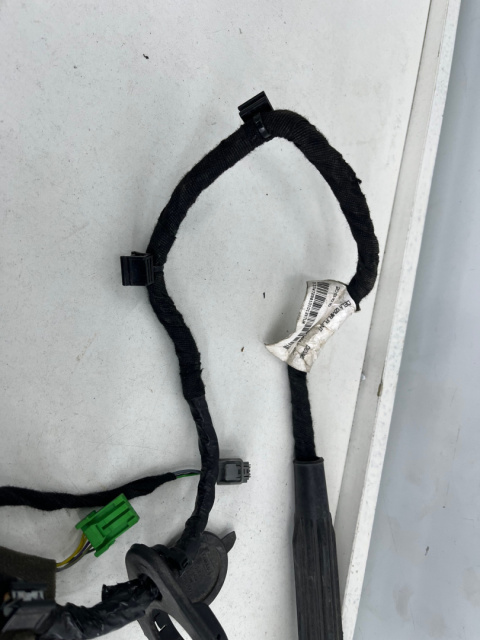 Wiązka Volvo XC60 I 08-17r. instalacja przewodów drzwi przednich lewych kierowcy 31374729
